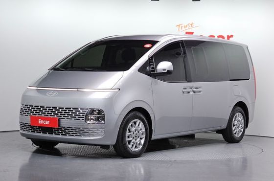 Hyundai Staria Cargo 5-Seater Modern — пробег 23 350 км — фото 1 из 5