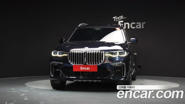BMW X7 xDrive 40d M Sport 6STR — пробег 76 437 км — фото 3 из 5
