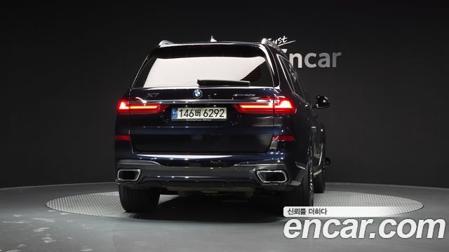 BMW X7 xDrive 40d M Sport 6STR — пробег 76 437 км — фото 4 из 5