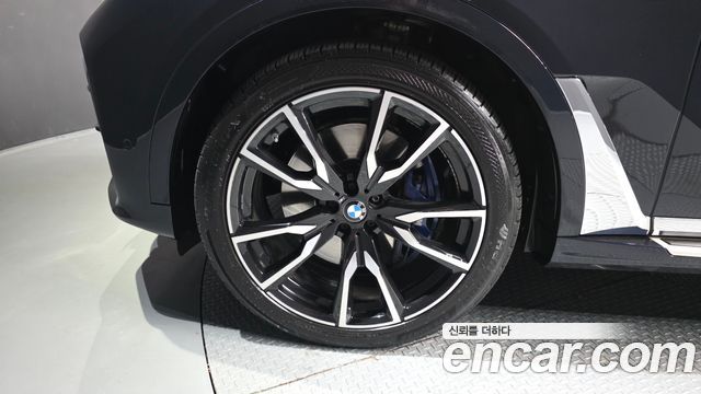 BMW X7 xDrive 40d M Sport 6STR — пробег 76 437 км — фото 5 из 5