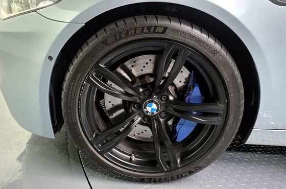 BMW M5 M5 Sedan — пробег 57 565 км — фото 5 из 5