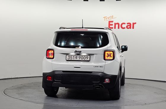 Jeep Renegade 2.4 Limited — пробег 144 904 км — фото 4 из 5