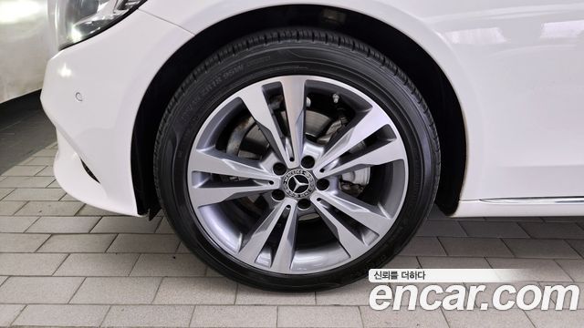 Mercedes-Benz C-Class из Кореи Encar