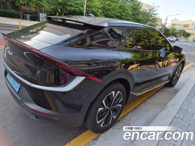 Kia EV6 Long Range Air — пробег 60 000 км — фото 4 из 5