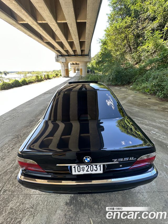 BMW 7-Series из Кореи Encar