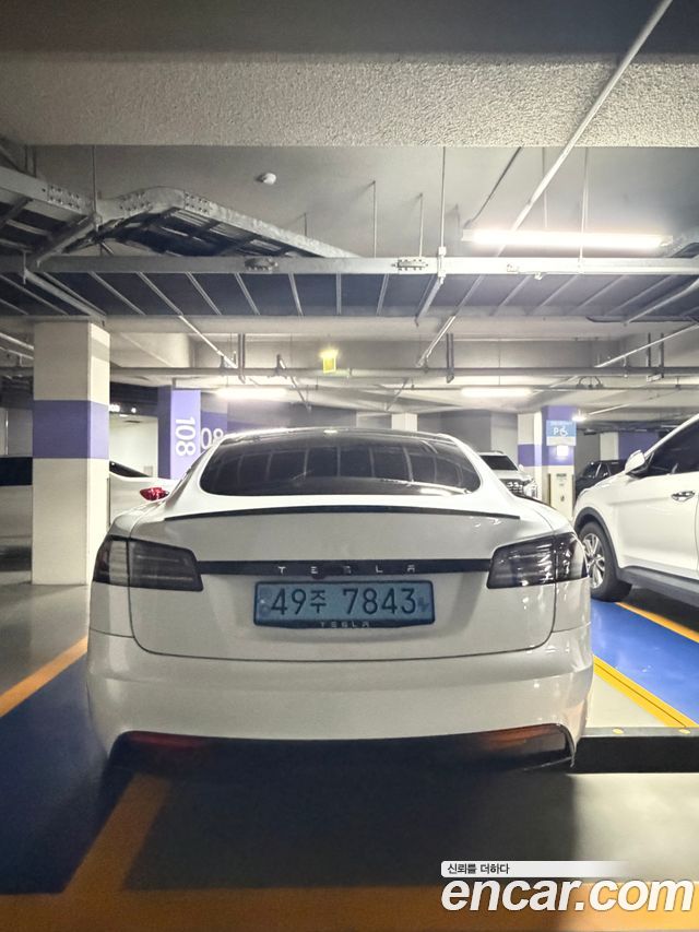 Tesla Model S из Кореи Encar