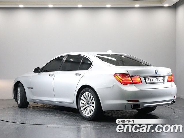 BMW 7-Series 740i — пробег 240 000 км — фото 4 из 5
