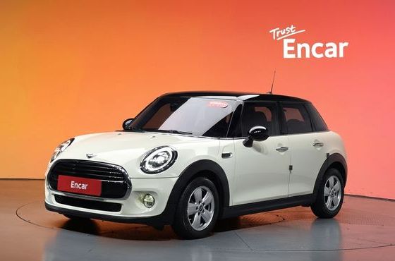 Mini Cooper 5Door Standard 3rd — пробег 65 689 км — фото 1 из 5
