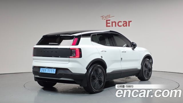 Volvo EX30 из Кореи Encar