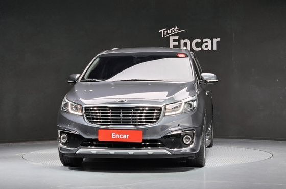 Kia Carnival 9-seater Noblesse — пробег 71 604 км — фото 3 из 5