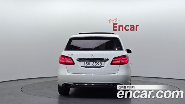 Mercedes-Benz B-Class из Кореи Encar