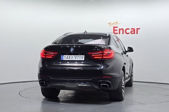 BMW X6 xDrive 40d — пробег 185 160 км — фото 4 из 5