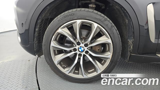 BMW X6 xDrive 40d — пробег 185 160 км — фото 5 из 5