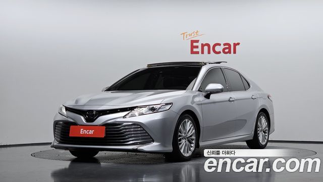 Toyota Camry 2.5 — пробег 104 592 км — фото 1 из 5
