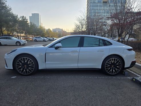 Porsche Panamera 2.9 AWD — пробег 3 100 км — фото 3 из 5