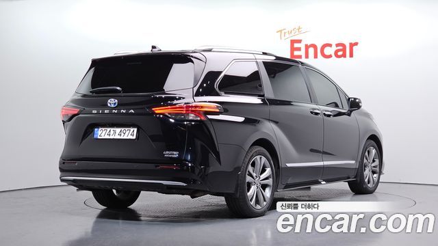 Toyota Sienna из Кореи Encar