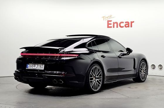 Porsche Panamera 2.9 AWD — пробег 15 941 км — фото 2 из 5
