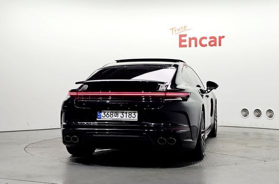 Porsche Panamera 2.9 AWD — пробег 15 941 км — фото 4 из 5