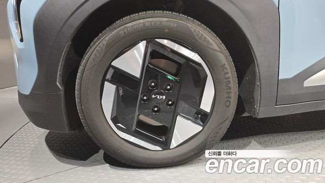 Kia EV3 из Кореи Encar