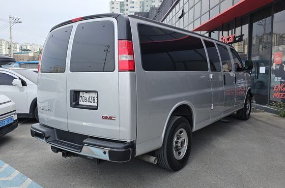 GMC Savana 6.0 — пробег 85 498 км — фото 2 из 5