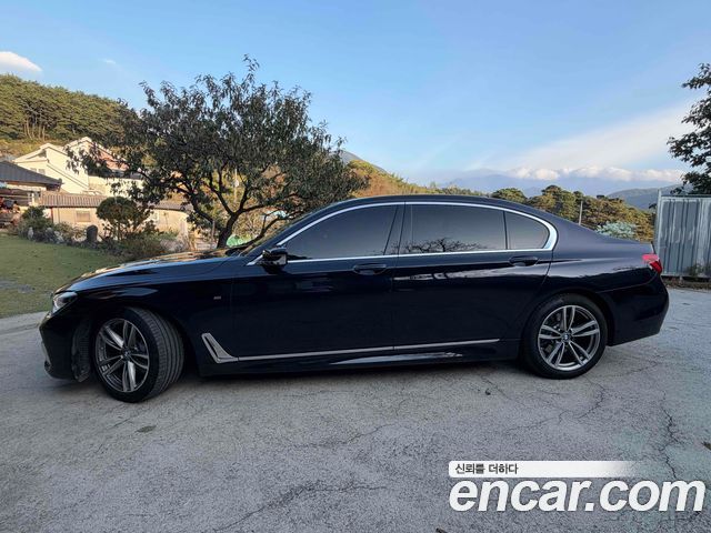 BMW 7-Series 740Li xDrive M Sport Package — пробег 117 000 км — фото 4 из 5