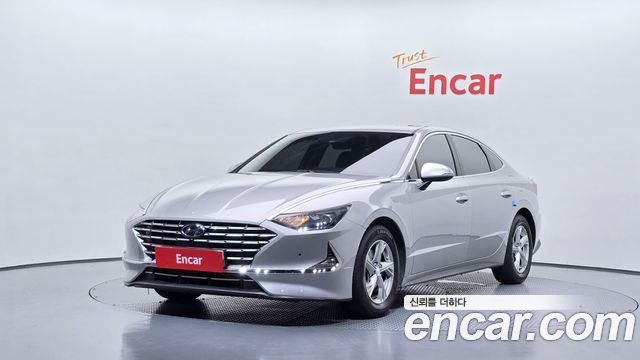 Hyundai Sonata 2.0 LPG Smart — пробег 65 917 км — фото 1 из 5