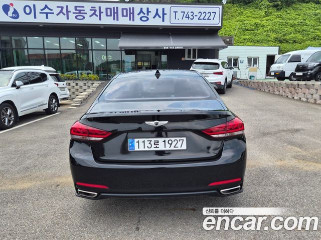 Hyundai Genesis из Кореи Encar