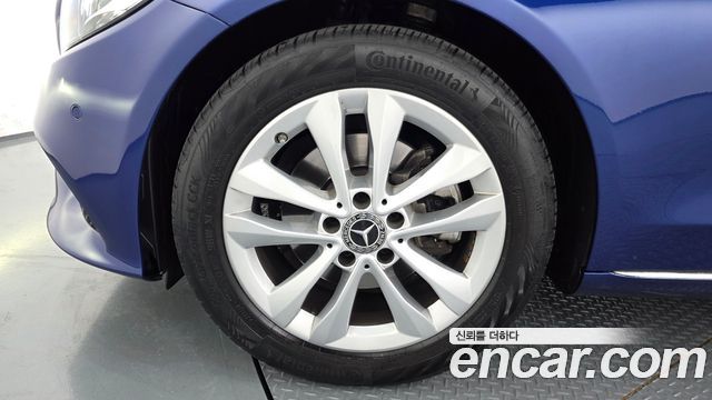 Mercedes-Benz C-Class из Кореи Encar