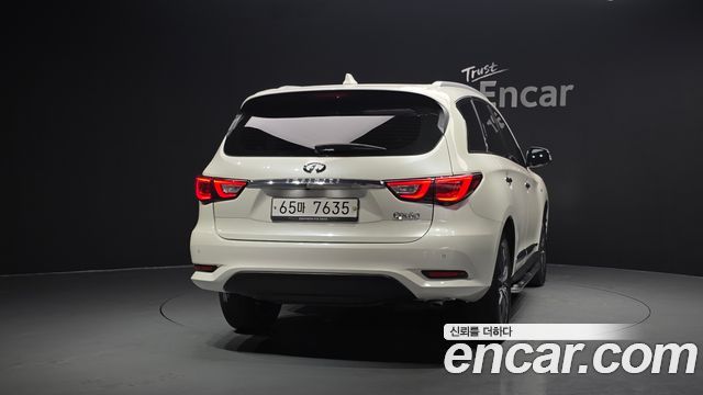 Infiniti QX60 3.5 AWD — пробег 90 086 км — фото 4 из 5