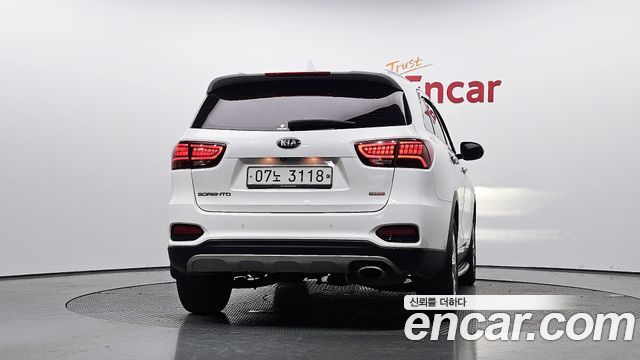 Kia Sorento из Кореи Encar