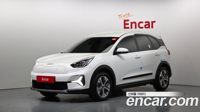 Kia Niro Earth — пробег 28 300 км — фото 1 из 5