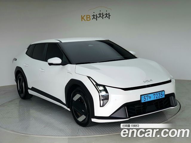 Kia EV4 из Кореи Encar