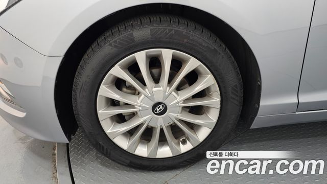 Hyundai Sonata 2.0 Smart — пробег 111 907 км — фото 5 из 5