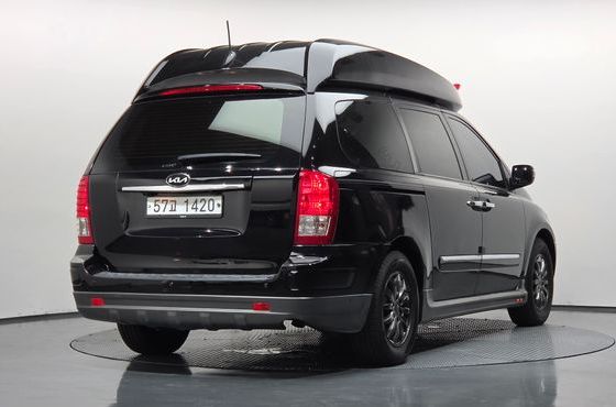Kia Carnival Grand Carnival 7-seater HI Limousine Standard — пробег 92 186 км — фото 2 из 5