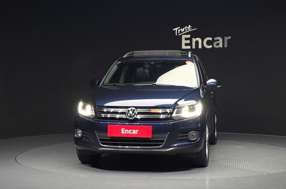 Volkswagen Tiguan 2.0 TDI Premium 5N — пробег 155 936 км — фото 3 из 5