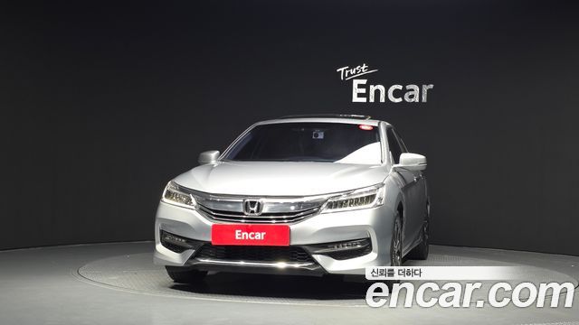 Honda Accord 2.4 9th — пробег 165 480 км — фото 3 из 5