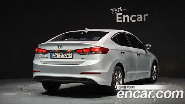 Hyundai AVANTE из Кореи Encar