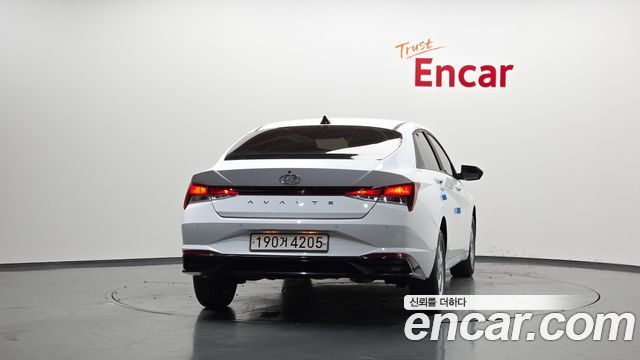 Hyundai AVANTE из Кореи Encar