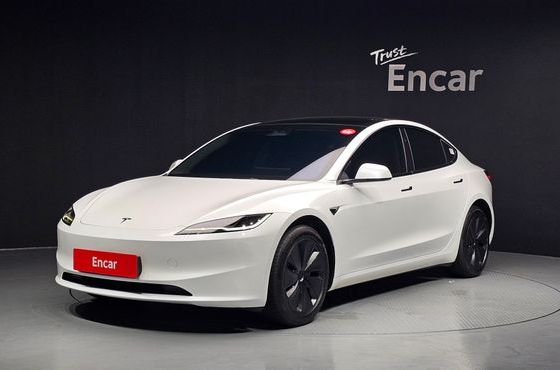 Tesla Model 3 RWD — пробег 53 290 км — фото 1 из 5