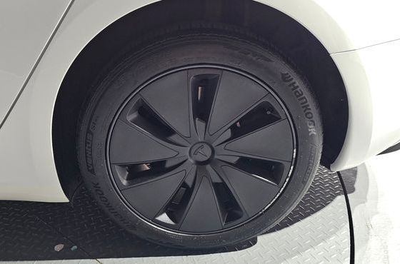 Tesla Model 3 RWD — пробег 53 290 км — фото 5 из 5