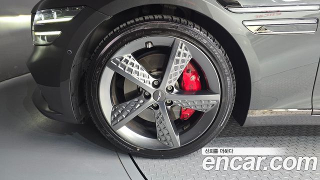 Genesis G80 из Кореи Encar