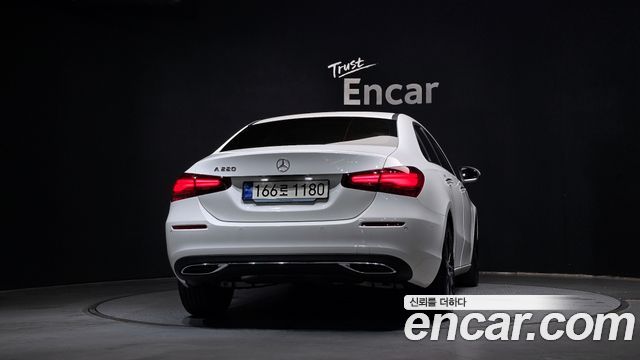Mercedes-Benz A-Class из Кореи Encar