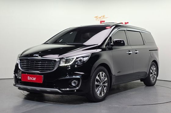 Kia Carnival 9-seater Luxury — пробег 126 043 км — фото 1 из 5
