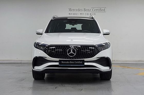 Mercedes-Benz EQB EQB300 4MATIC AMG Line — пробег 10 165 км — фото 3 из 5