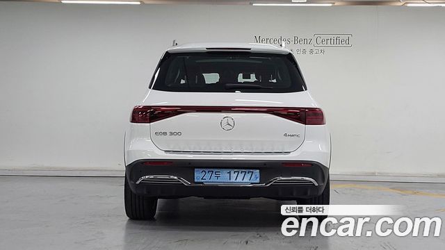 Mercedes-Benz EQB из Кореи Encar