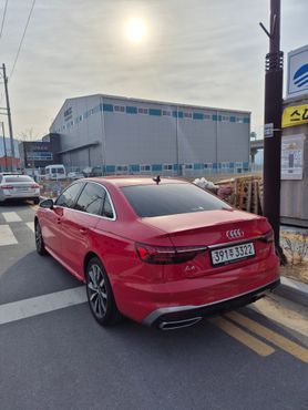 Audi A4 40 TFSI Premium — пробег 39 000 км — фото 2 из 5