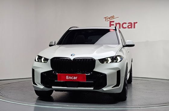 BMW X5 xDrive 40i M Sport — пробег 14 240 км — фото 3 из 5