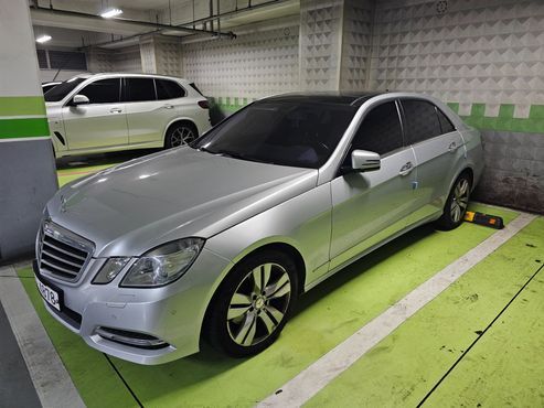 Mercedes-Benz E-Class E350 — пробег 180 000 км — фото 2 из 5