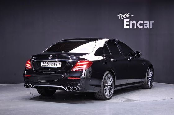 Mercedes-Benz E-Class E53 AMG 4MATIC+ — пробег 147 584 км — фото 2 из 5