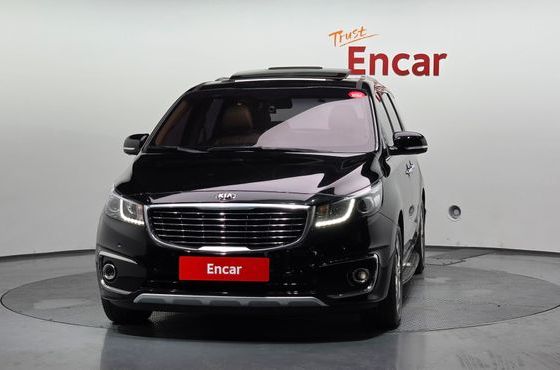 Kia Carnival 9-seater Noblesse — пробег 160 876 км — фото 3 из 5